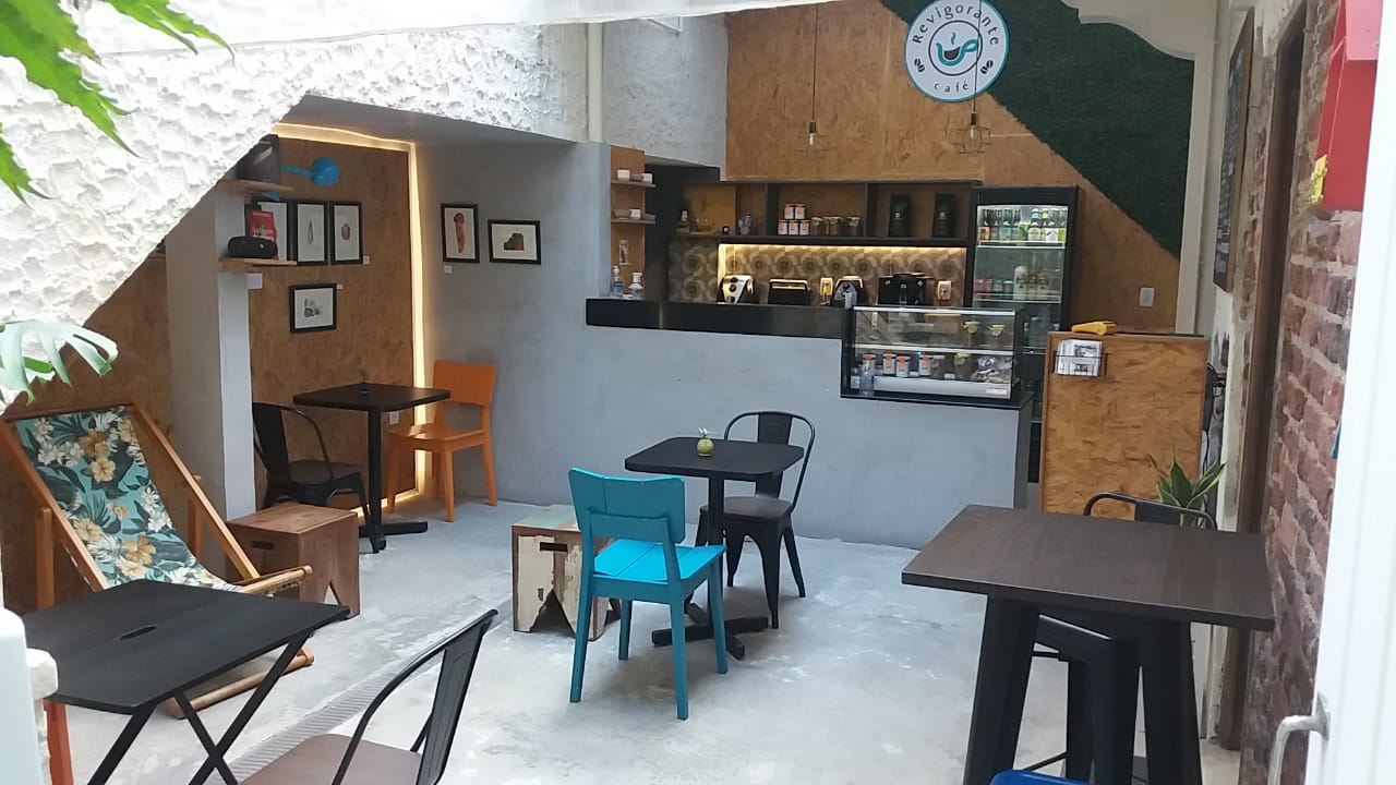 Revigorante Café & Coworking