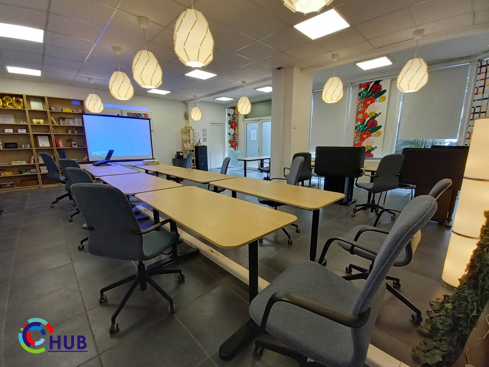 C.HUB