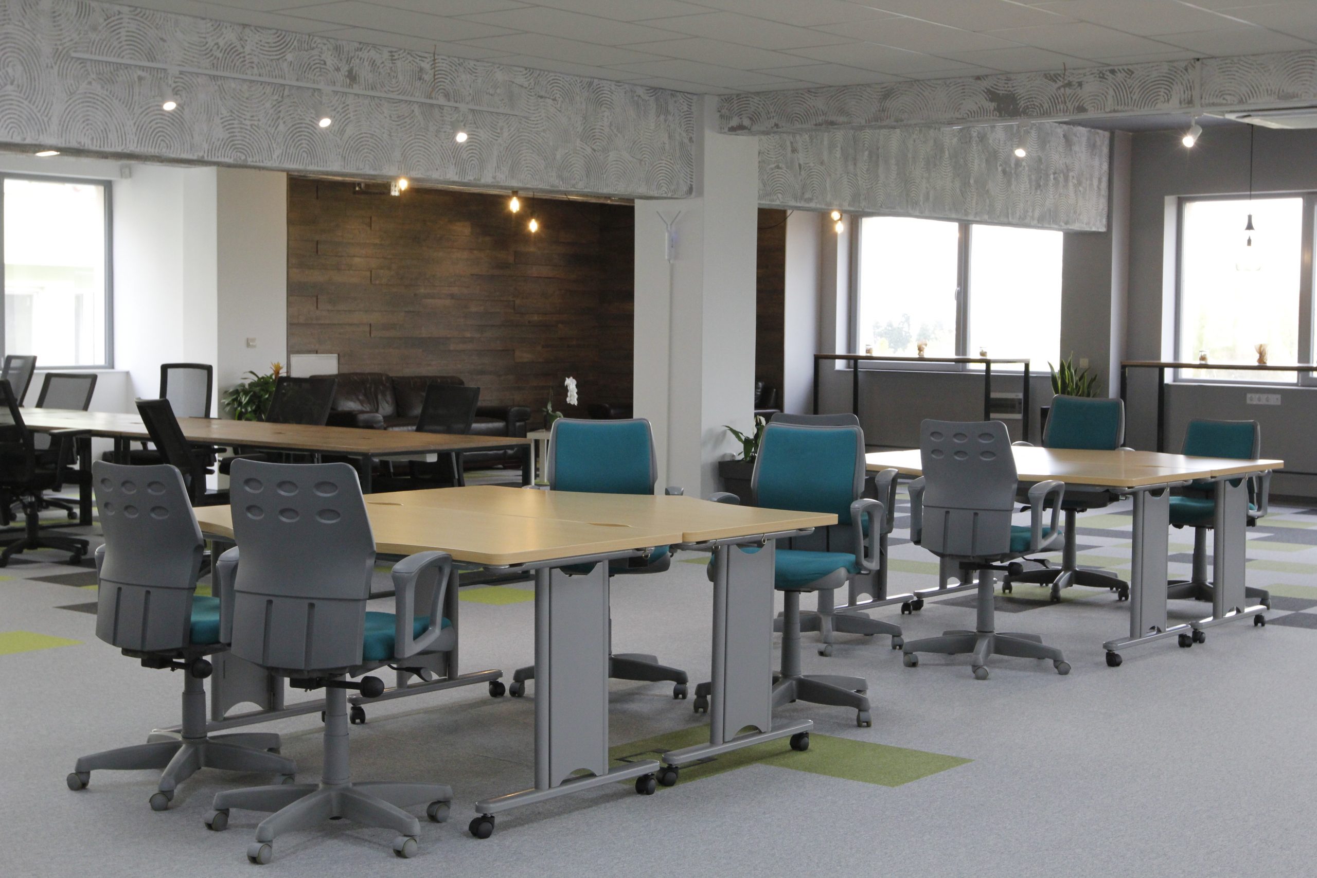 Biz Hub